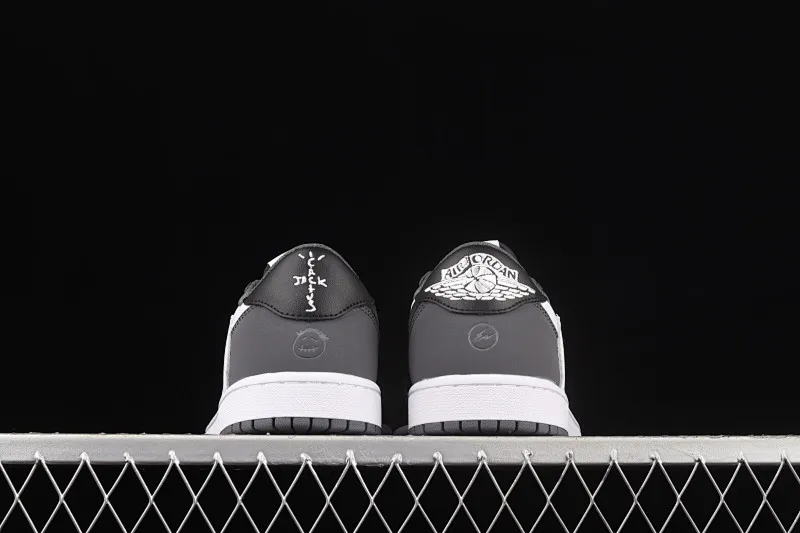 All Categories Air Jordan Jordan series basketball shoes Air Jordan 1 Low Cost-effective version Travis Scott x Fragment x Air Jordan 1 Low "Military Blue" AJ1 Joe 1 Lightning Undercut Low CQ4277-008